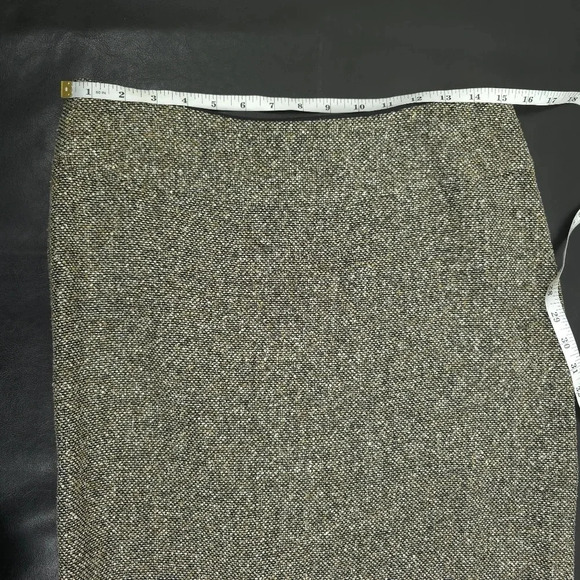 Lafayette148 Brown and White Tweed Pencil Skirt size 6 - Picture 6 of 14